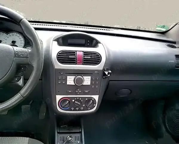 Second-hand Opel Corsa 44 CP (32 kW) 2005 Albastru Hatchback