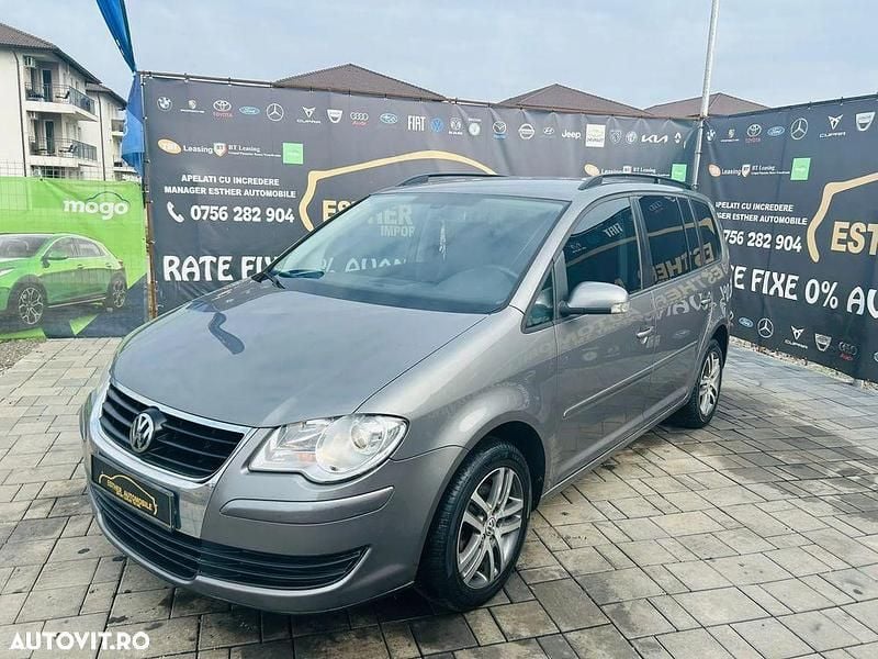 Second-hand VW Touran 105 CP (77 kW) 2009 Culoaregri Monovolum