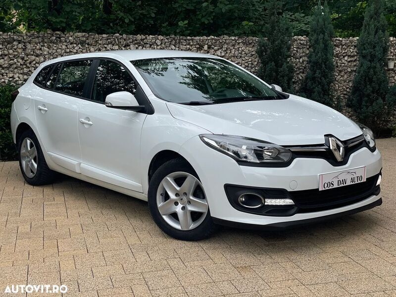 Alb Utilizat 2016 Renault Mégane GrandTour Business Break | 7.139 EUR (Preț bun) - Imagine 1/4