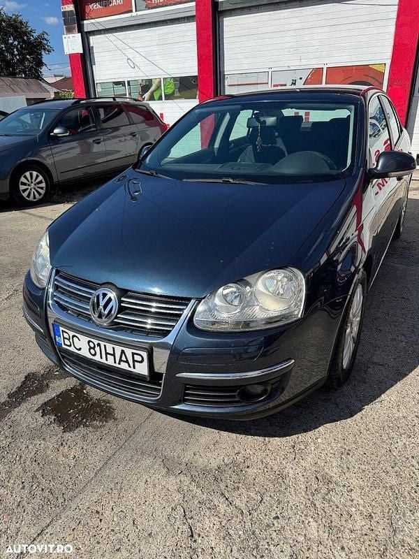 Culoarealbastru Utilizat 2007 VW Jetta Comfortline Berlinǎ | 2.800 EUR (Preț OK) - Imagine 1/4