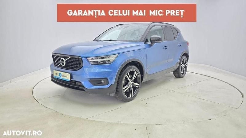 Culoarealbastru Utilizat 2020 Volvo XC40 SUV | 26.250 EUR (Puțin scump) - Imagine 1/3