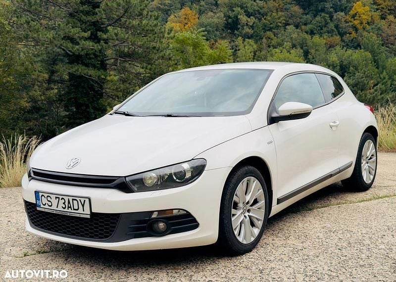 Culoarealb Utilizat 2014 VW Scirocco Coupe | 6.749 EUR (Super Preț) - Imagine 1/4