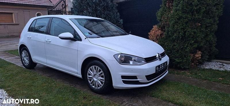Culoarealb Utilizat 2013 VW Golf VII Team | 6.550 EUR (Preț OK) - Imagine 1/4