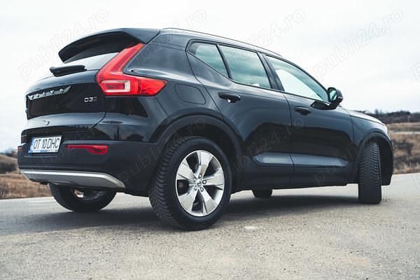 Second-hand Volvo XC40 150 CP (110 kW) 2019 Negru SUV