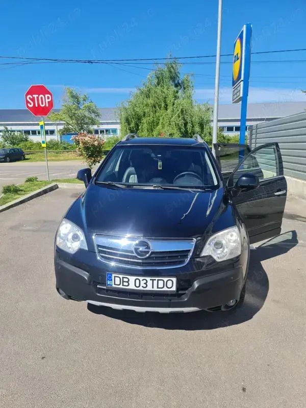 Negru Utilizat 2008 Opel Antara SUV | 4.600 EUR (Preț OK) - Imagine 1/4