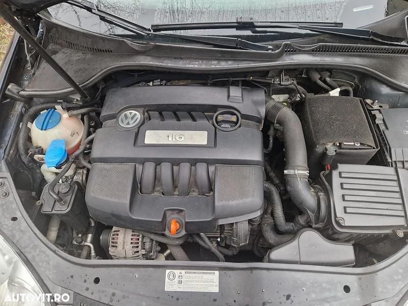 Second-hand VW Golf V Highline 102 CP (75 kW) 2009 Culoarealbastru Break