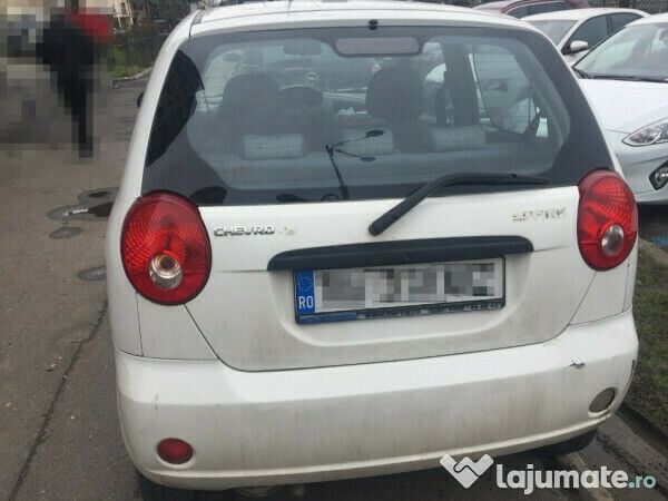 Second-hand Chevrolet Spark 52 CP (38 kW) 2008 Alb Hatchback