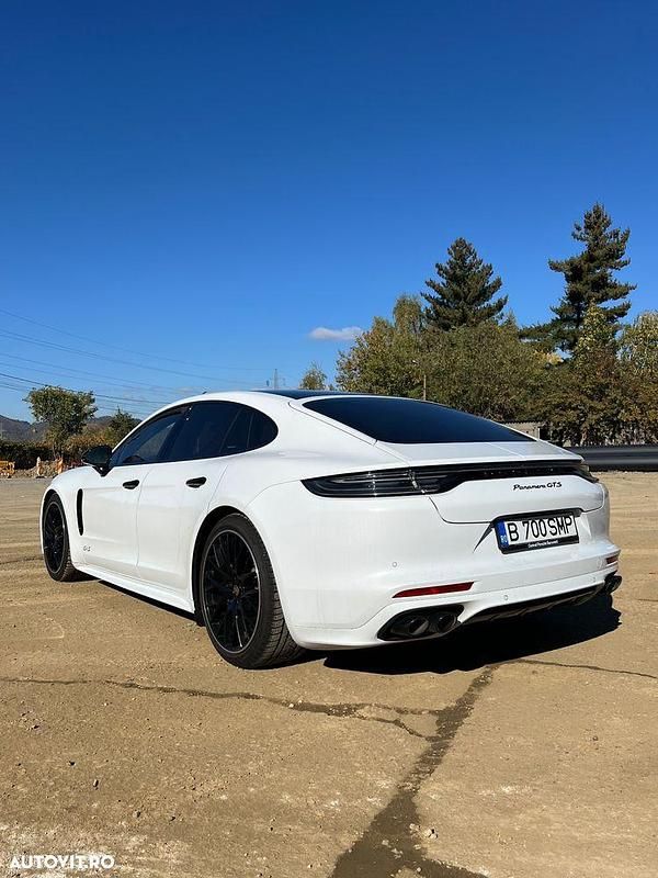Culoarealb Utilizat 2021 Porsche Panamera 4S Sport Turismo Berlinǎ | 79.000 EUR - Imagine 1/4