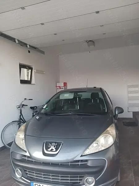 Utilizat 2007 Peugeot 207 Sport | 1.850 EUR - Imagine 1/4