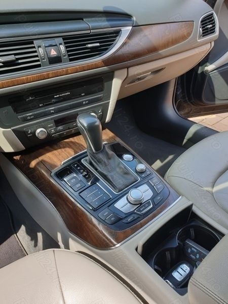 Albastru Utilizat 2015 Audi A6 Berlinǎ | 14.100 EUR (Super Preț) - Imagine 1/4