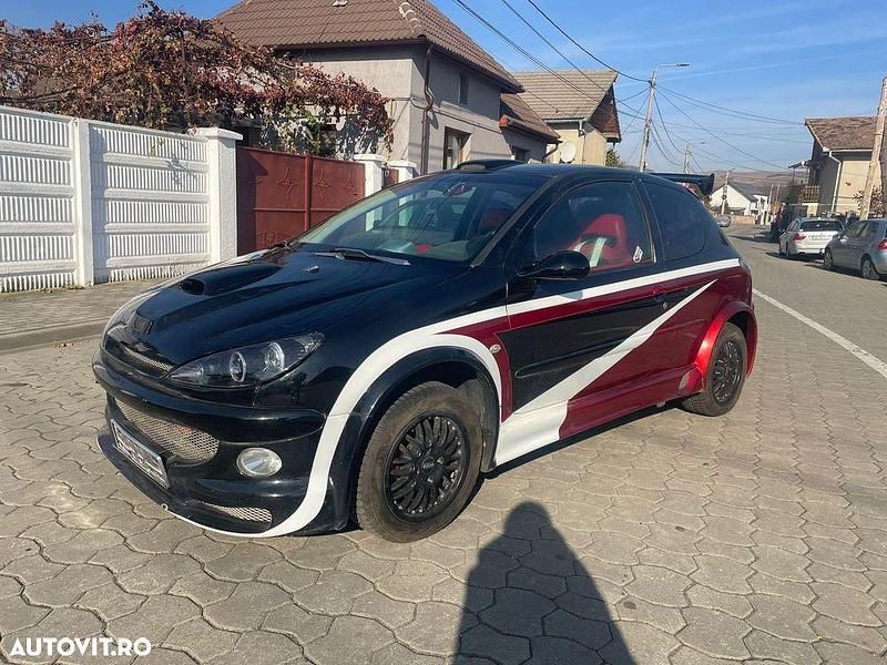 Negru Utilizat 2001 Peugeot 206 Hatchback | 4.500 EUR - Imagine 1/4