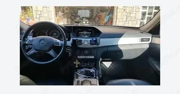 Second-hand Mercedes E220 170 CP (125 kW) 2015 Berlinǎ