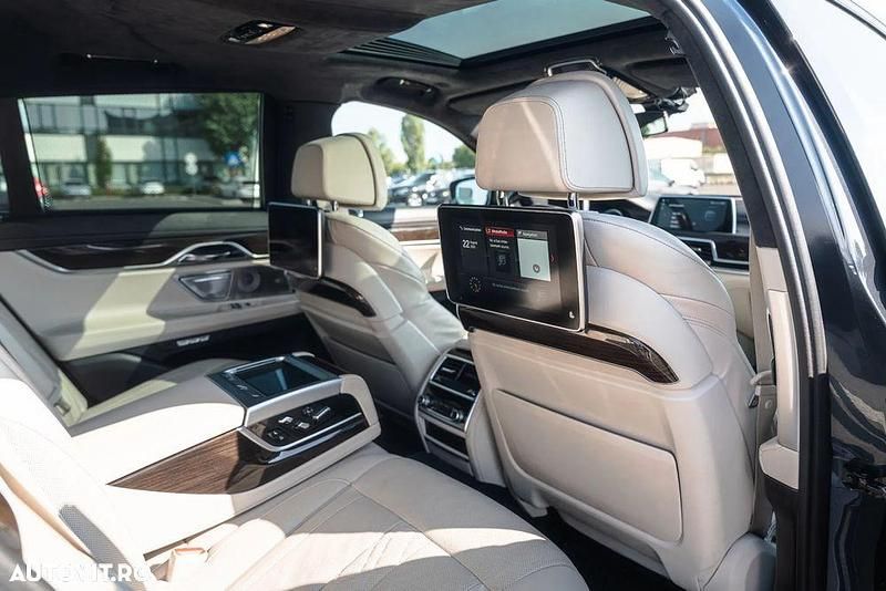 Culoaregri Utilizat 2017 BMW 750 Comfort Edition Berlinǎ | 30.570 EUR - Imagine 1/4