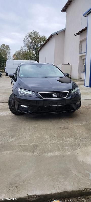 Culoarenegru Utilizat 2017 Seat Leon Break | 7.700 EUR (Preț bun) - Imagine 1/4