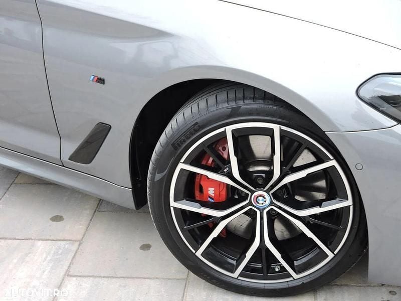 Second-hand BMW 545e M Sport 394 CP (289 kW) 2023 Culoaregri Hatchback