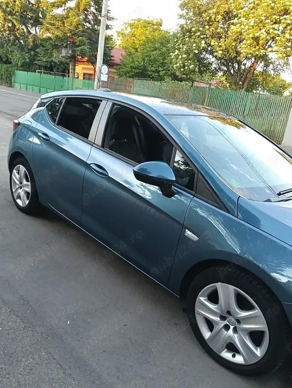 Second-hand Opel Astra 125 CP (91 kW) 2017 Hatchback