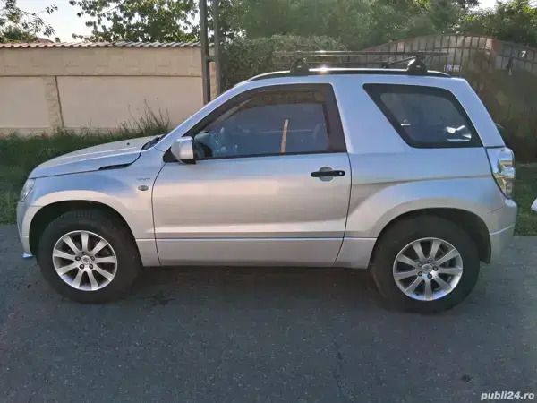 Utilizat 2007 Suzuki Grand Vitara SUV | 4.950 EUR - Imagine 1/4