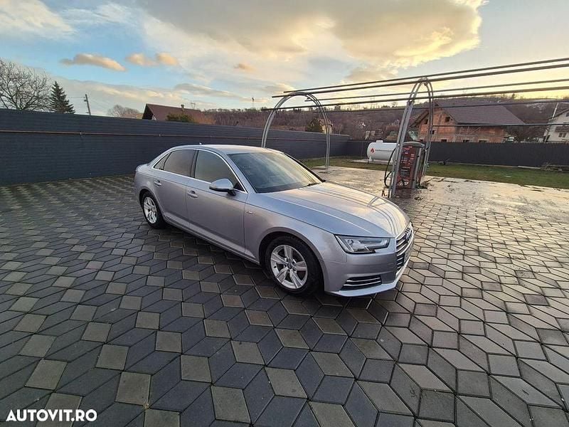 Culoaregri Utilizat 2017 Audi A4 S-Line Berlinǎ | 14.000 EUR (Preț OK) - Imagine 1/4