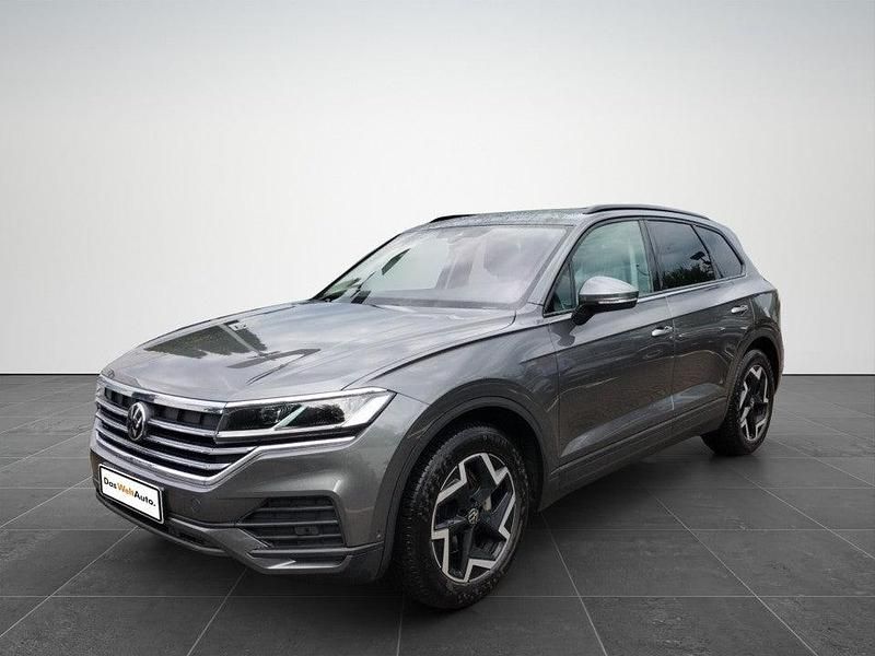 Culoaregri Utilizat 2024 VW Touareg SUV | 50.000 EUR (Super Preț) - Imagine 1/1