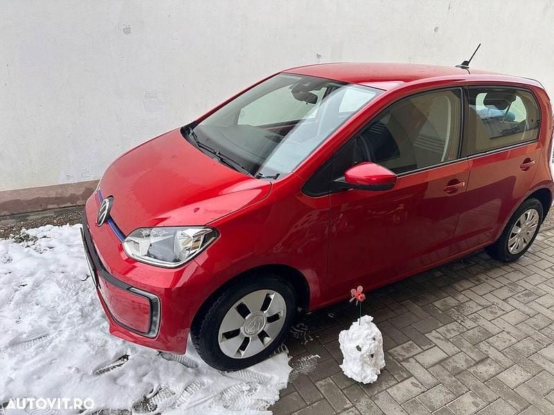 Second-hand VW e-up! 61 kW (83 CP) 2022 Culoarerosu Hatchback