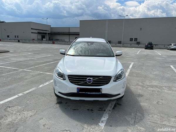 Alb Utilizat 2014 Volvo XC60 Kinetic SUV | 12.000 EUR (Preț OK) - Imagine 1/4