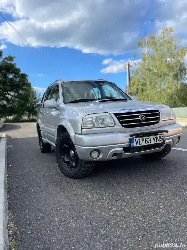 Utilizat 2004 Suzuki Grand Vitara SUV | 4.700 EUR (Puțin scump) - Imagine 1/4