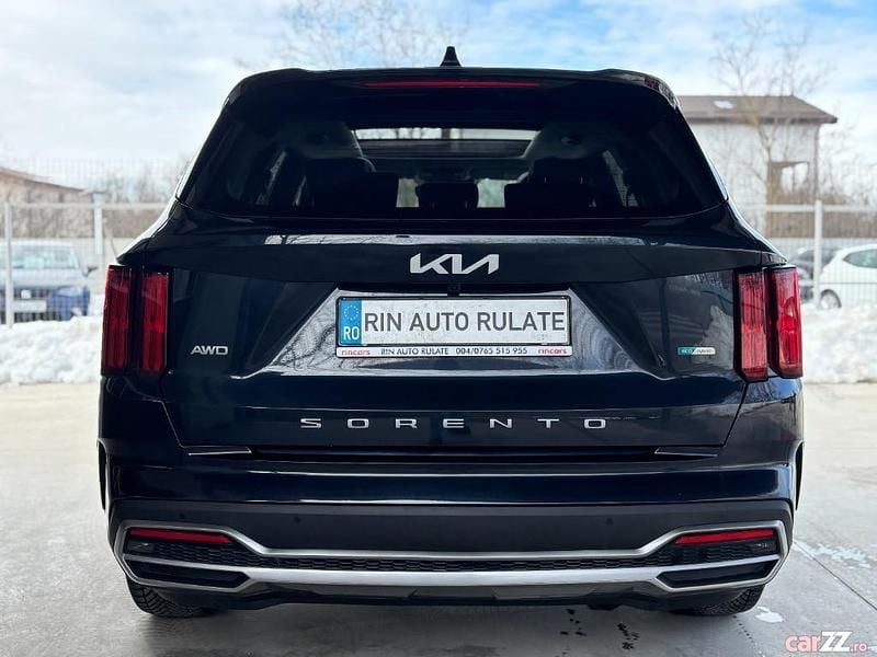 Second-hand Kia Sorento 230 CP (169 kW) 2022 Culoarenegru SUV