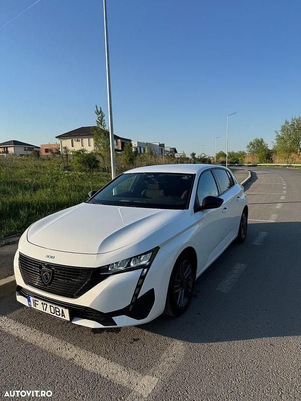 Second-hand Peugeot 308 Active 130 CP (95 kW) 2022 Alb Hatchback
