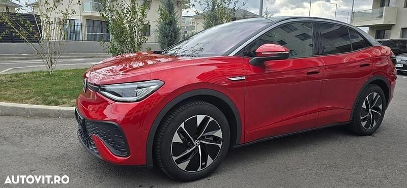 Culoarerosu Utilizat 2023 VW ID.5 SUV | 33.400 EUR - Imagine 1/4