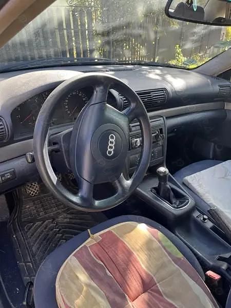 Utilizat 1999 Audi A4 Berlinǎ | 1.100 EUR - Imagine 1/4