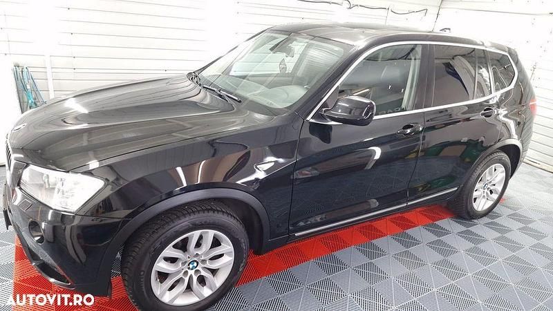 Culoarenegru Utilizat 2010 BMW X3 Comfort Edition SUV | 10.700 EUR - Imagine 1/4