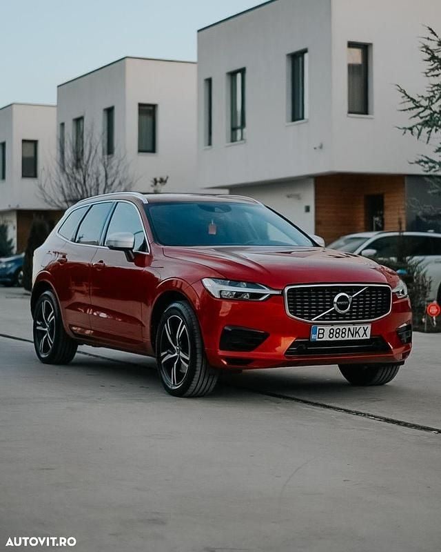 Culoareportocaliu Second-hand 2019 Volvo XC60 R-Design SUV | 27.800 EUR (Preț OK) - Imagine 1/4