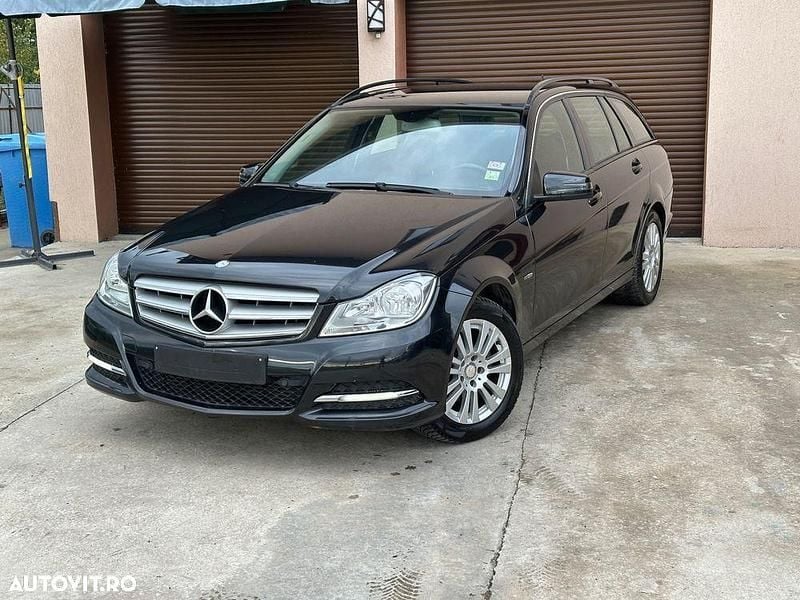 Culoaregri Second-hand 2012 Mercedes C180 Elegance Break | 5.999 EUR (Preț bun) - Imagine 1/4