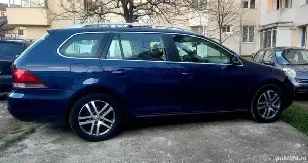 Utilizat 2012 VW Golf VI Break | 6.000 EUR (Puțin scump) - Imagine 1/4