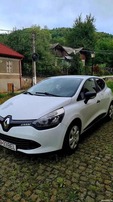 Utilizat 2015 Renault Clio IV Berlinǎ | 4.600 EUR (Preț OK) - Imagine 1/4