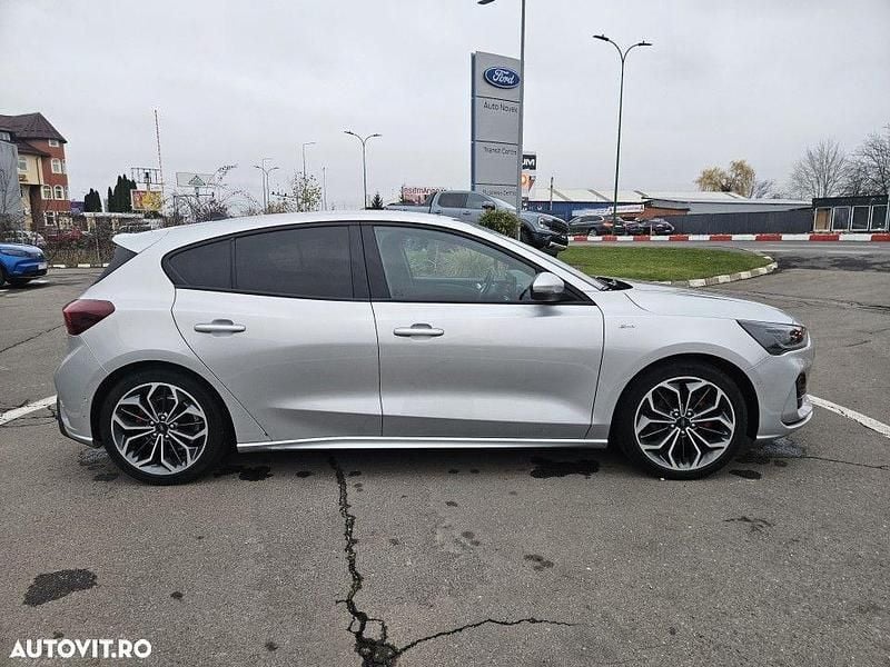 Second-hand Ford Focus 155 CP (114 kW) 2022 Culoaregri
