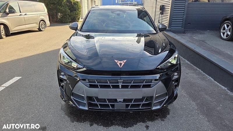 Nouă Cupra Terramar 150 CP (110 kW) 2025 Culoarenegru SUV