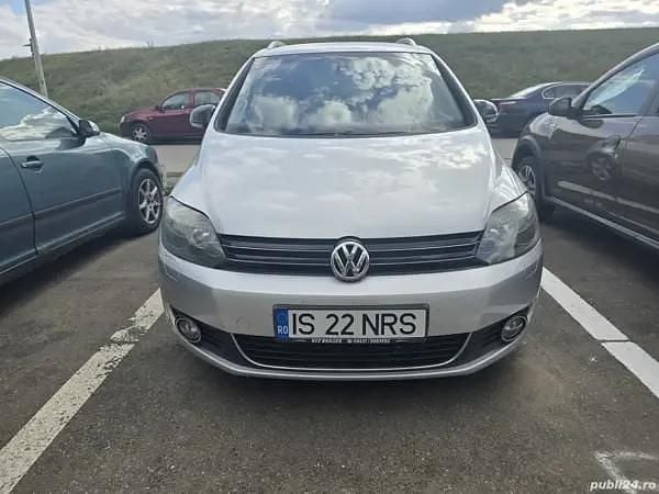 Utilizat 2012 VW Golf VII Hatchback | 4.900 EUR (Preț bun) - Imagine 1/4