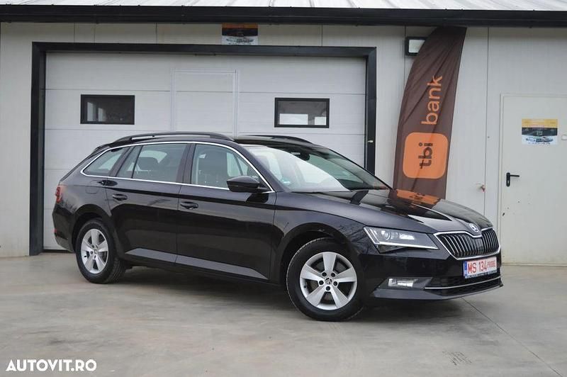Second-hand Skoda Superb Ambition 150 CP (110 kW) 2017 Culoarenegru Break
