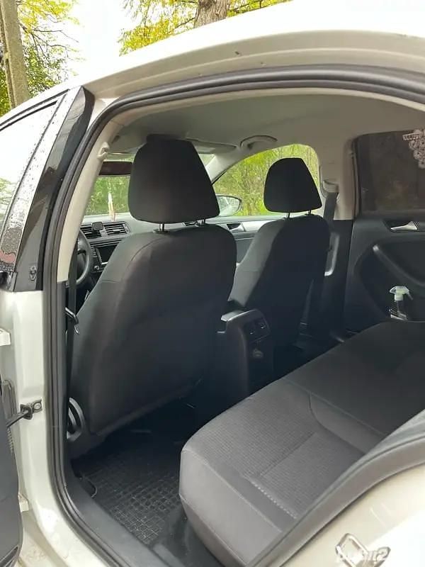 Second-hand VW Jetta 110 CP (80 kW) 2018 Berlinǎ