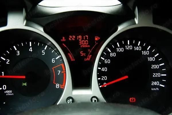 Second-hand Nissan Juke 117 CP (86 kW) 2011 SUV