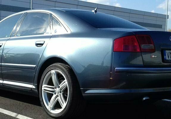 Second-hand Audi S8 240 CP (176 kW) 2007 Gri Berlinǎ