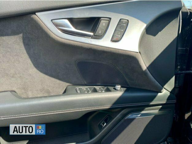 Second-hand Audi A7 S-Line 211 CP (155 kW) 2015 Negru Hatchback