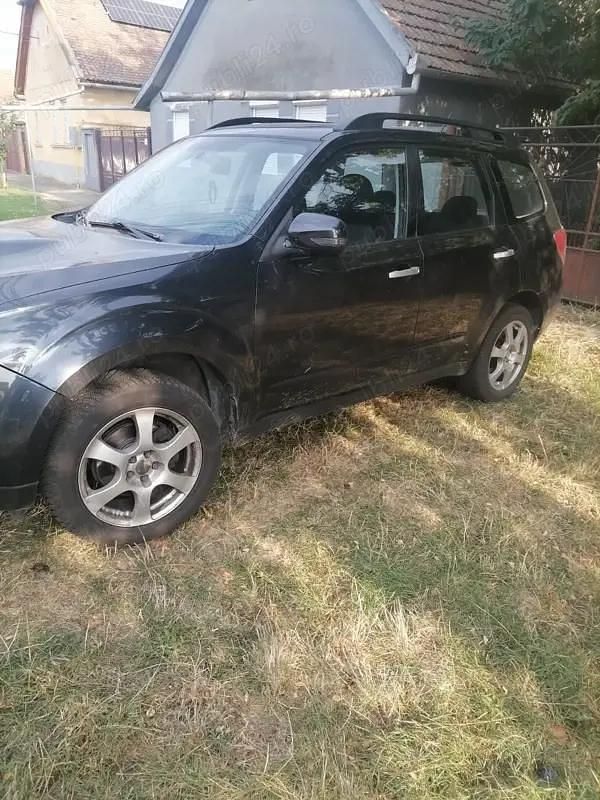 Utilizat 2012 Subaru Forester SUV | 2.000 EUR (Preț OK) - Imagine 1/4