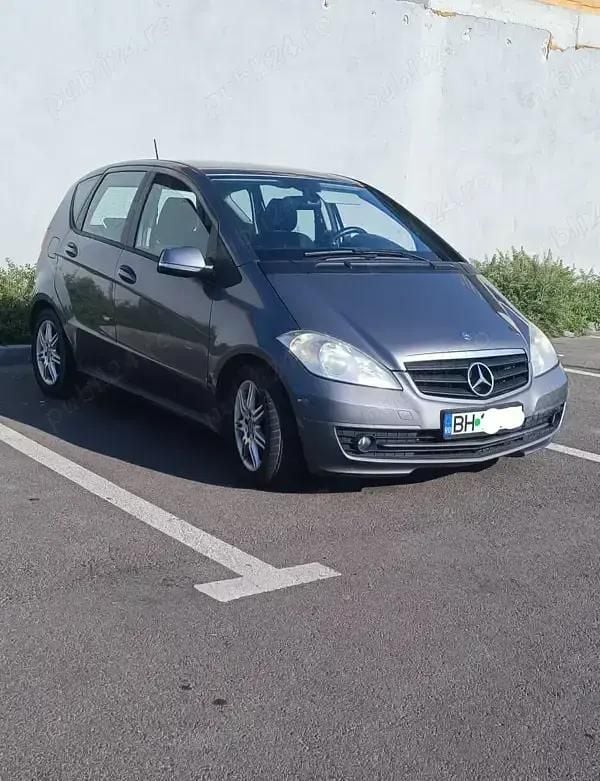 Second-hand Mercedes A180 80 CP (58 kW) 2009 Hatchback