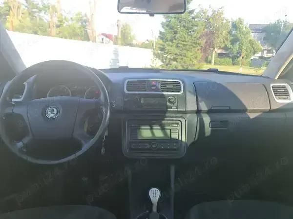 Utilizat 2008 Skoda Fabia Hatchback | 2.500 EUR - Imagine 1/4
