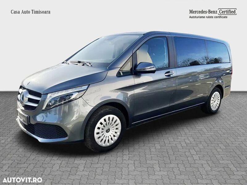 Gri Utilizat 2021 Mercedes V220 Monovolum | 44.165 EUR - Imagine 1/4
