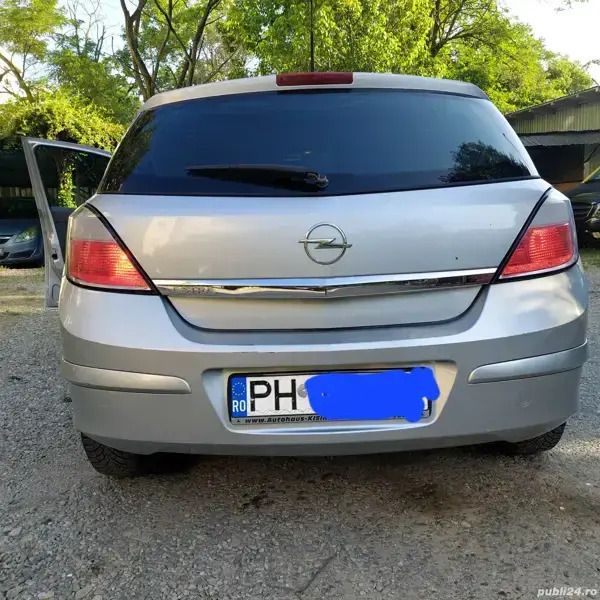 Utilizat 2005 Opel Astra Hatchback | 1.500 EUR (Preț OK) - Imagine 1/4