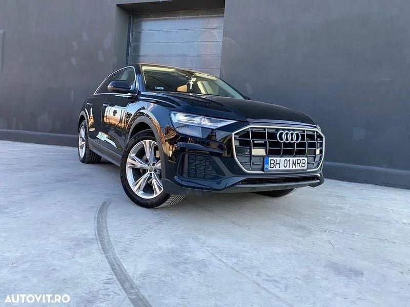 Culoarenegru Utilizat 2018 Audi Q8 SUV | 39.999 EUR (Super Preț) - Imagine 1/4