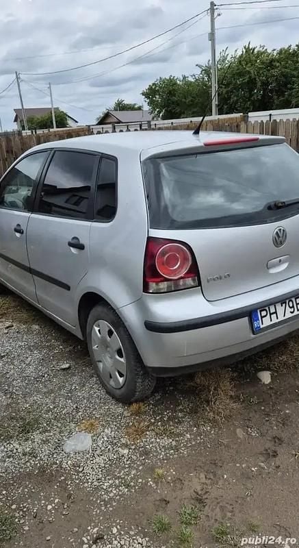 Utilizat 2005 VW Polo Hatchback | 1.000 EUR (Super Preț) - Imagine 1/4